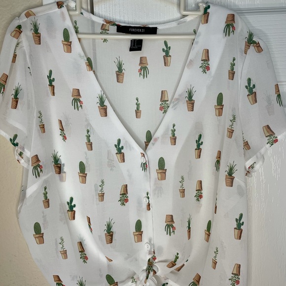 Forever 21 White Cactus Blouse - Picture 2 of 4